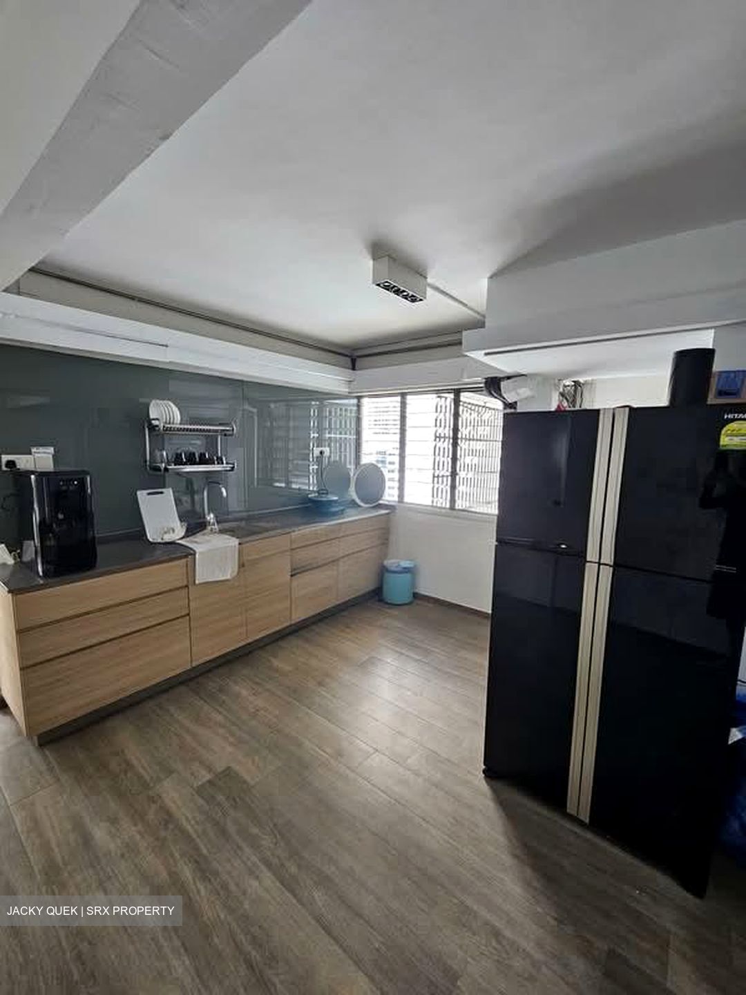 Lucky Plaza (D9), Apartment #564364921